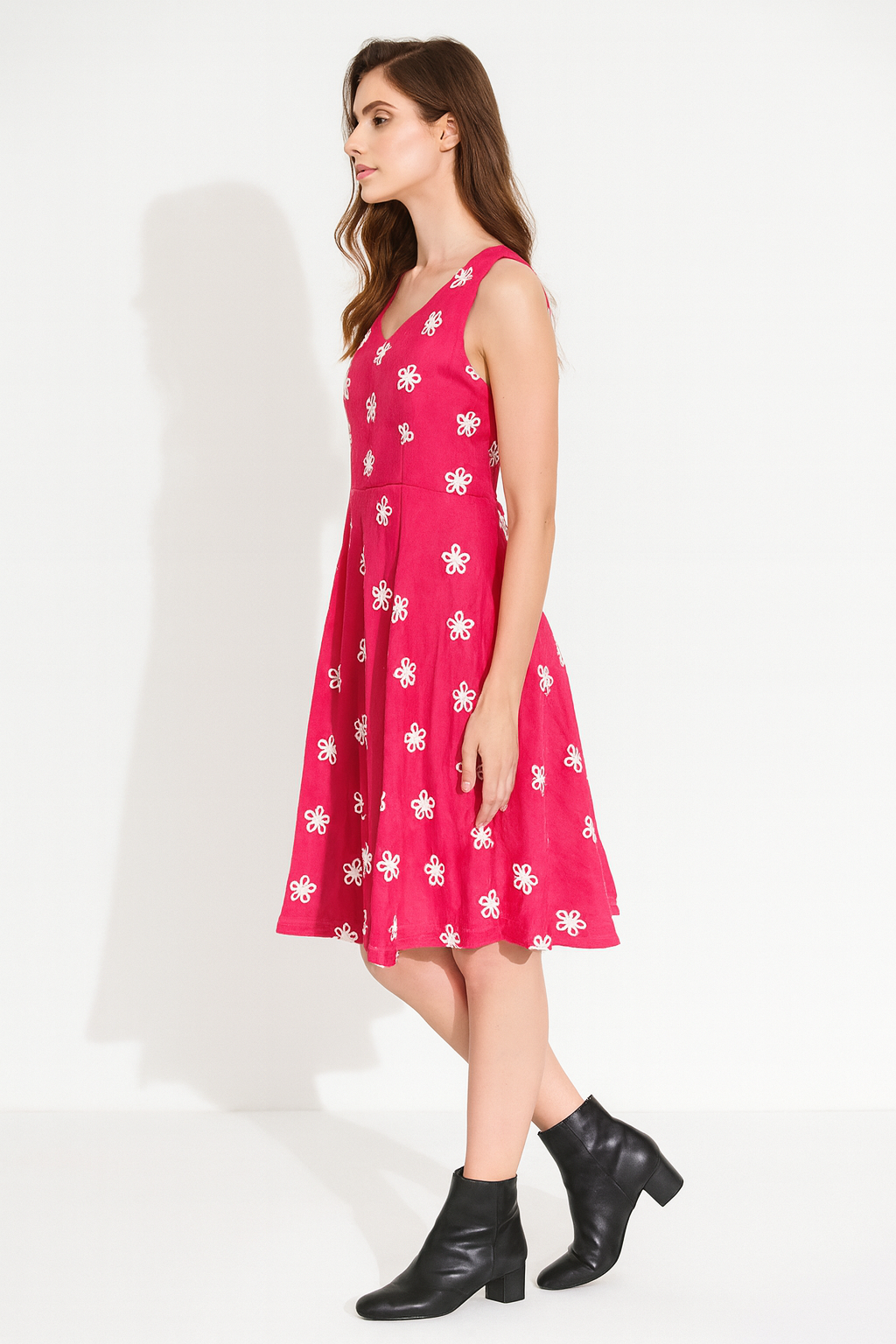 Linen Sleeveless Embroidered Dress